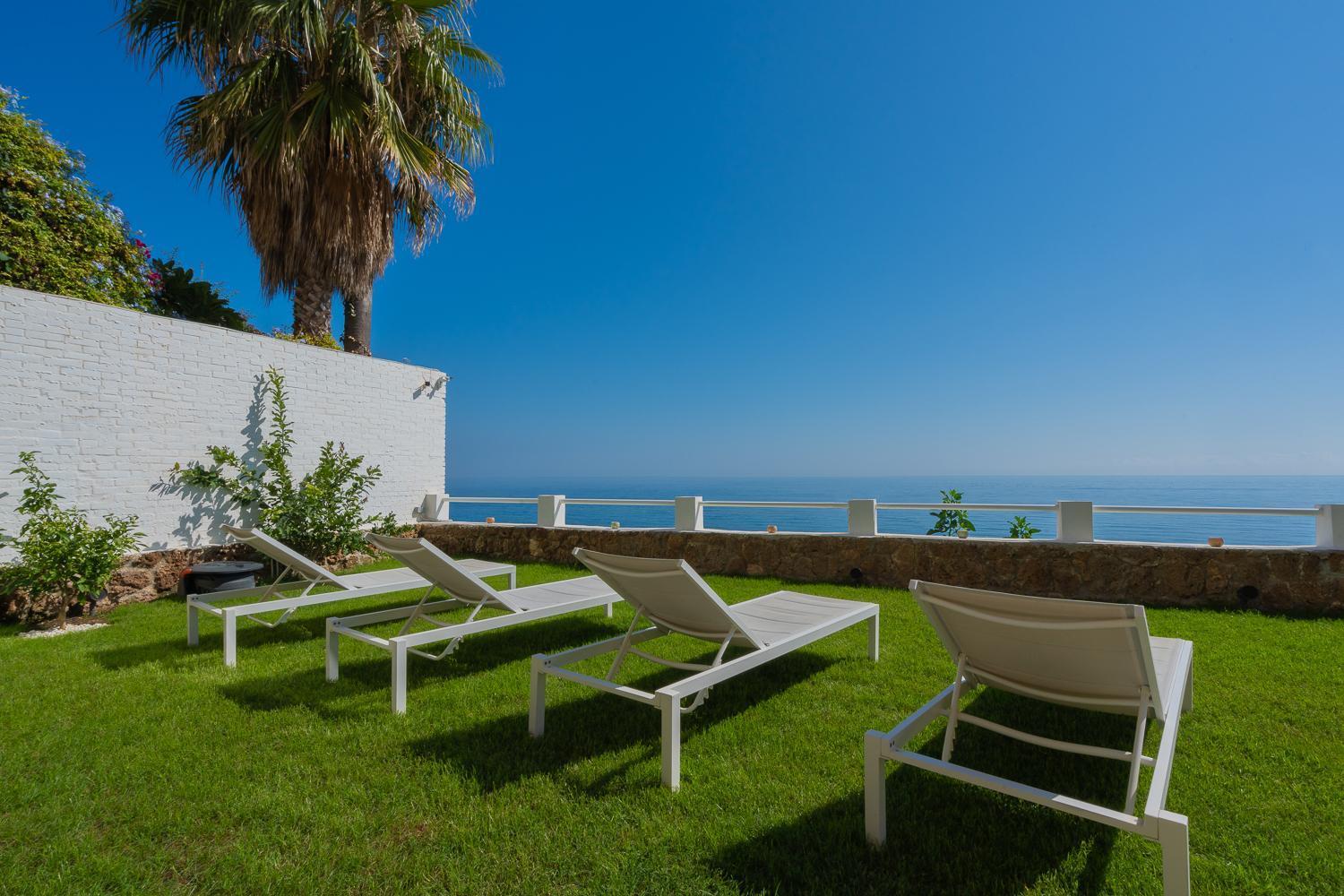 托雷莫利诺斯Private 250Sqm Garden Duplex, Jacuzzi, Cinema, Sea View Escape公寓 外观 照片