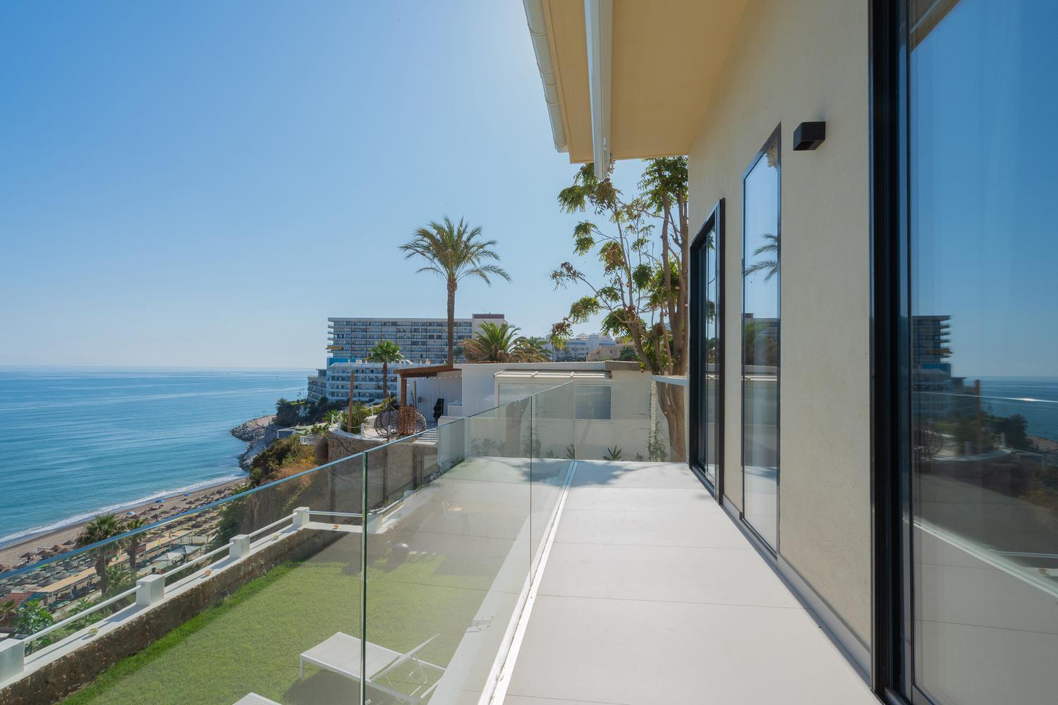托雷莫利诺斯Private 250Sqm Garden Duplex, Jacuzzi, Cinema, Sea View Escape公寓 外观 照片